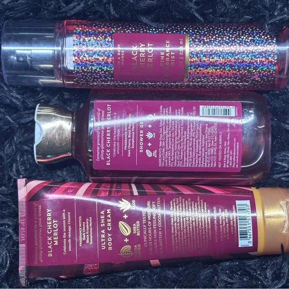 Bath & Body Works Black Cherry Merlot Set - Pink and Gold - Picture 3 of 3